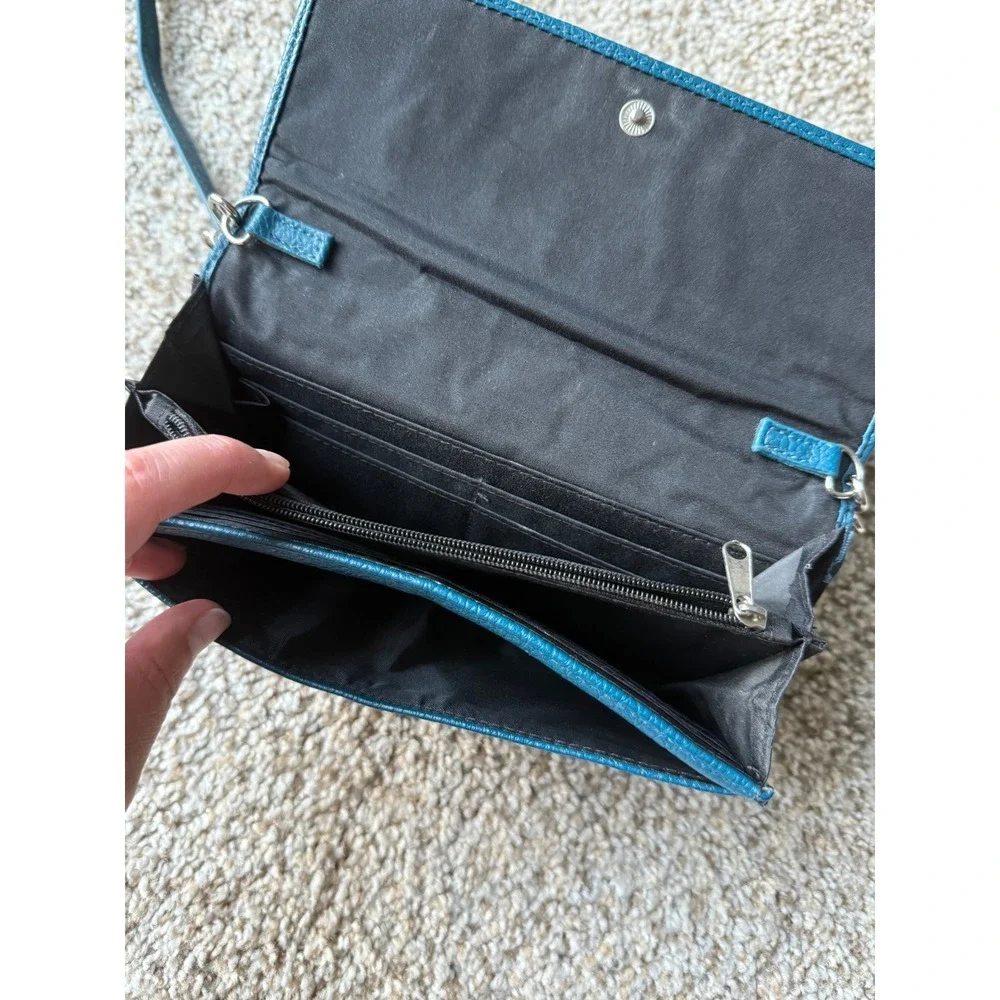Nicole Miller Crossbody Wallet detachable Chain‎ Strap Teal Blue